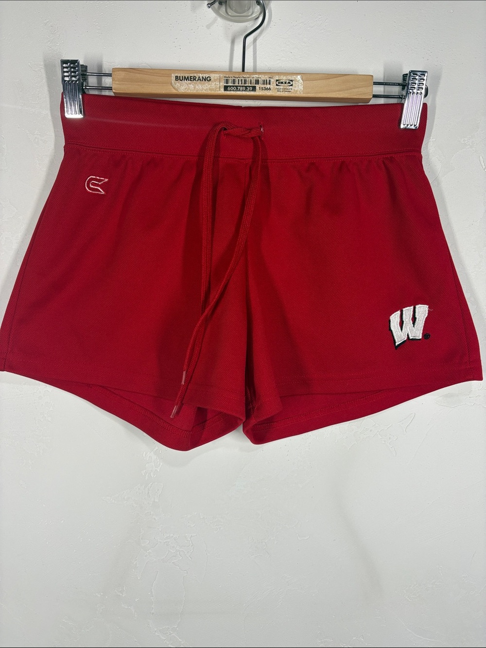 Colosseum University of Wisconsin Red Athletic Women's Shorts size medium